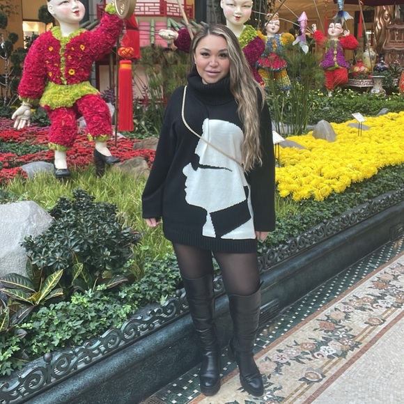 Sweater - Picture 3 of 6